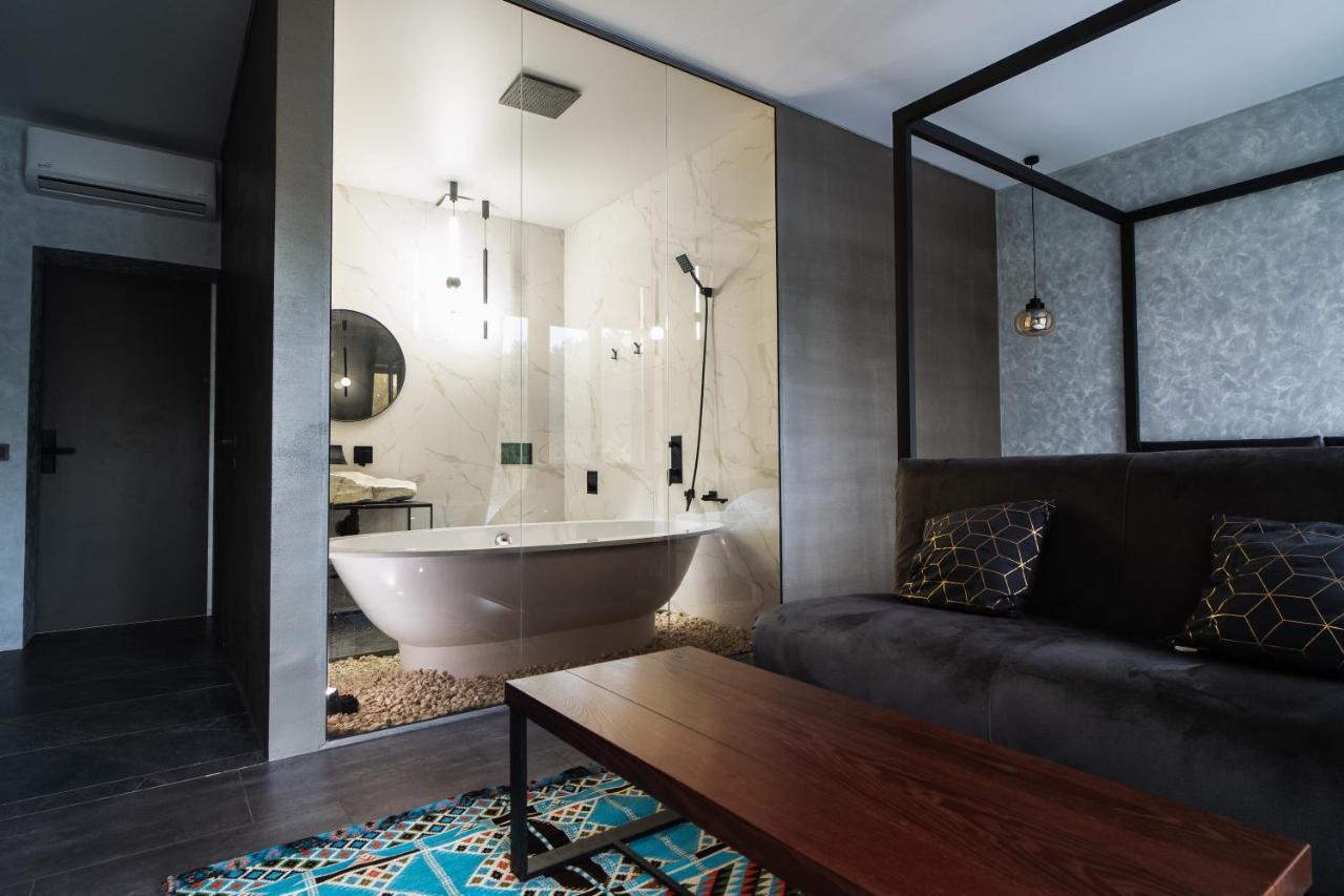 Sofa Boutique Hotel & Spa سومي المظهر الخارجي الصورة